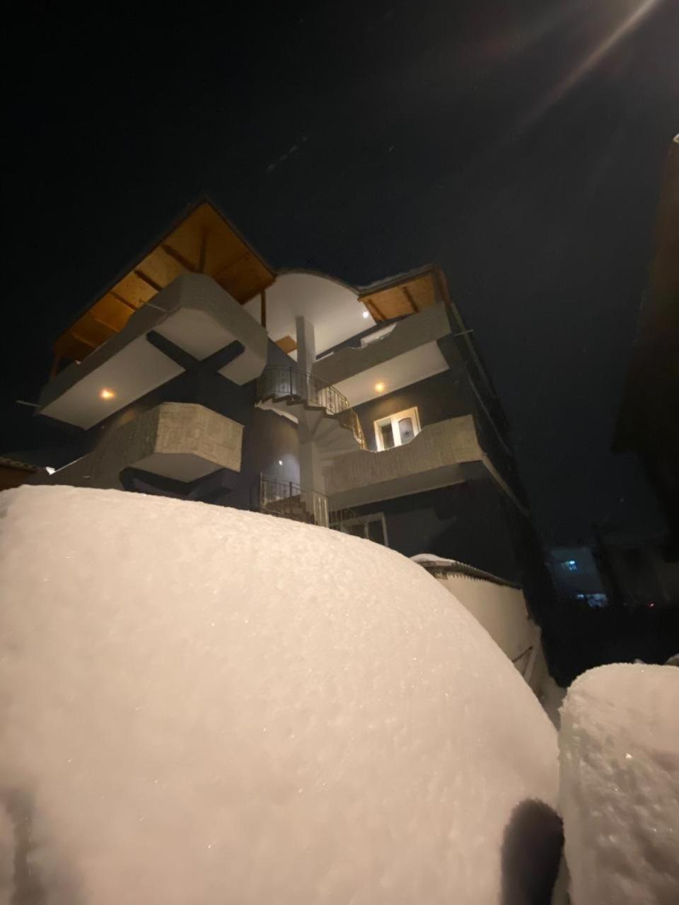 Villa Elear Korce Eksteriør bilde