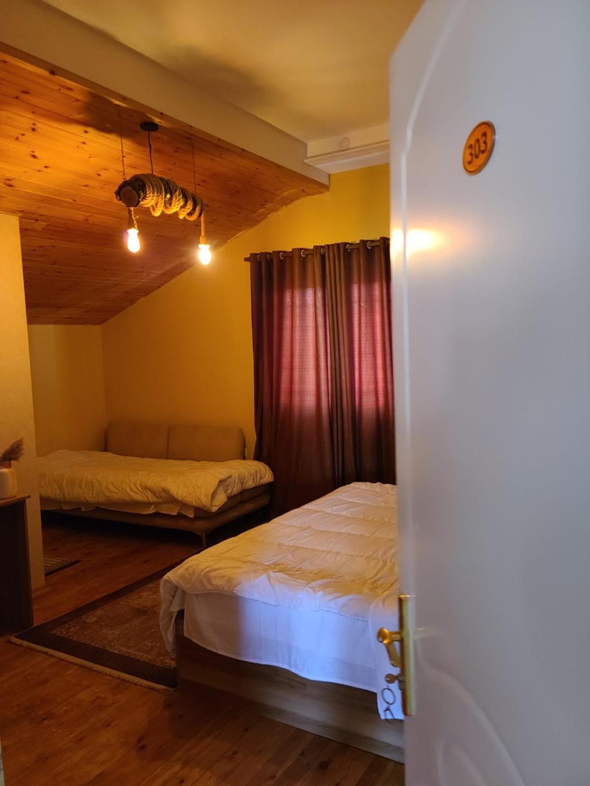 Villa Elear Korce Eksteriør bilde